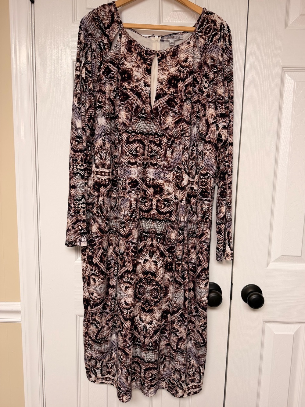 Jennifer Lopez JLo 3X Snakeskin Keyhole Faux Wrap Pleated Midi Dress Feminine